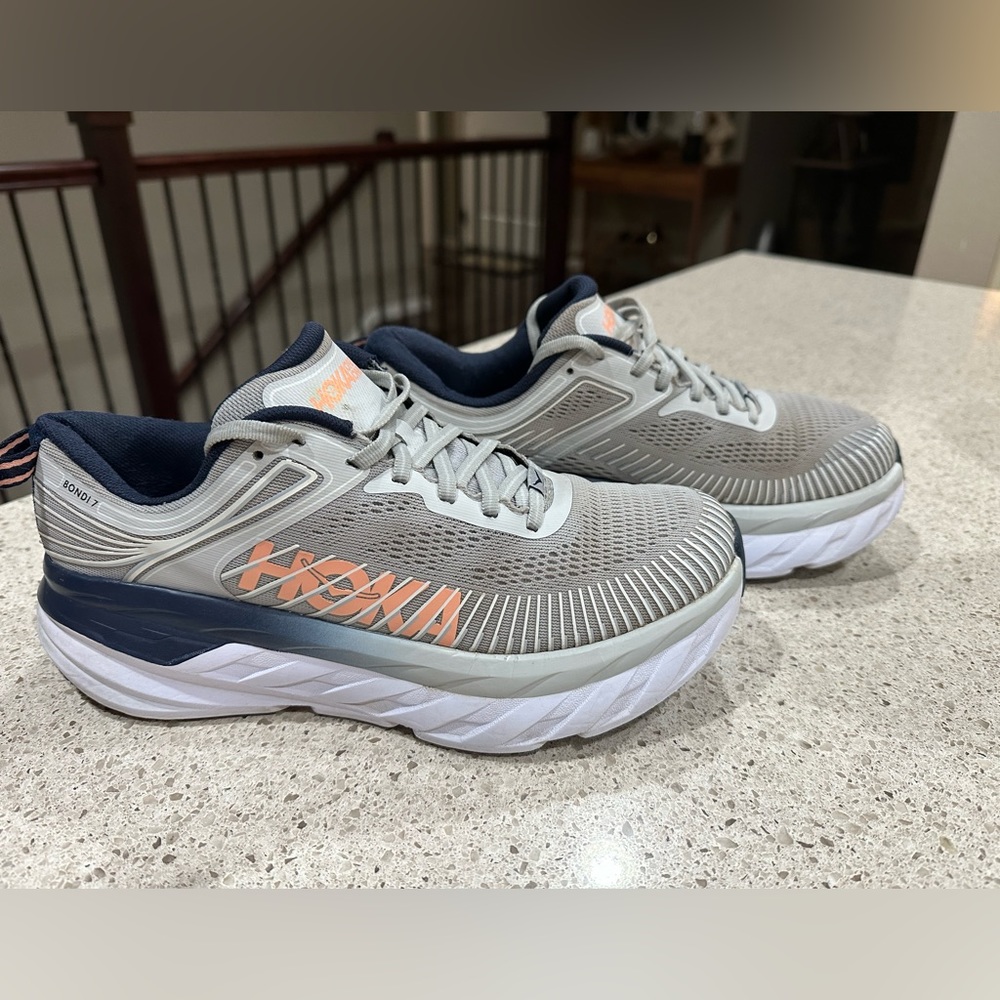 Hoka Bondi 7